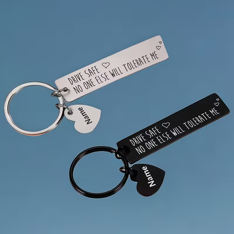 Aangepaste lasergegraveerde na - Initial Ring Custom recensie en prijs